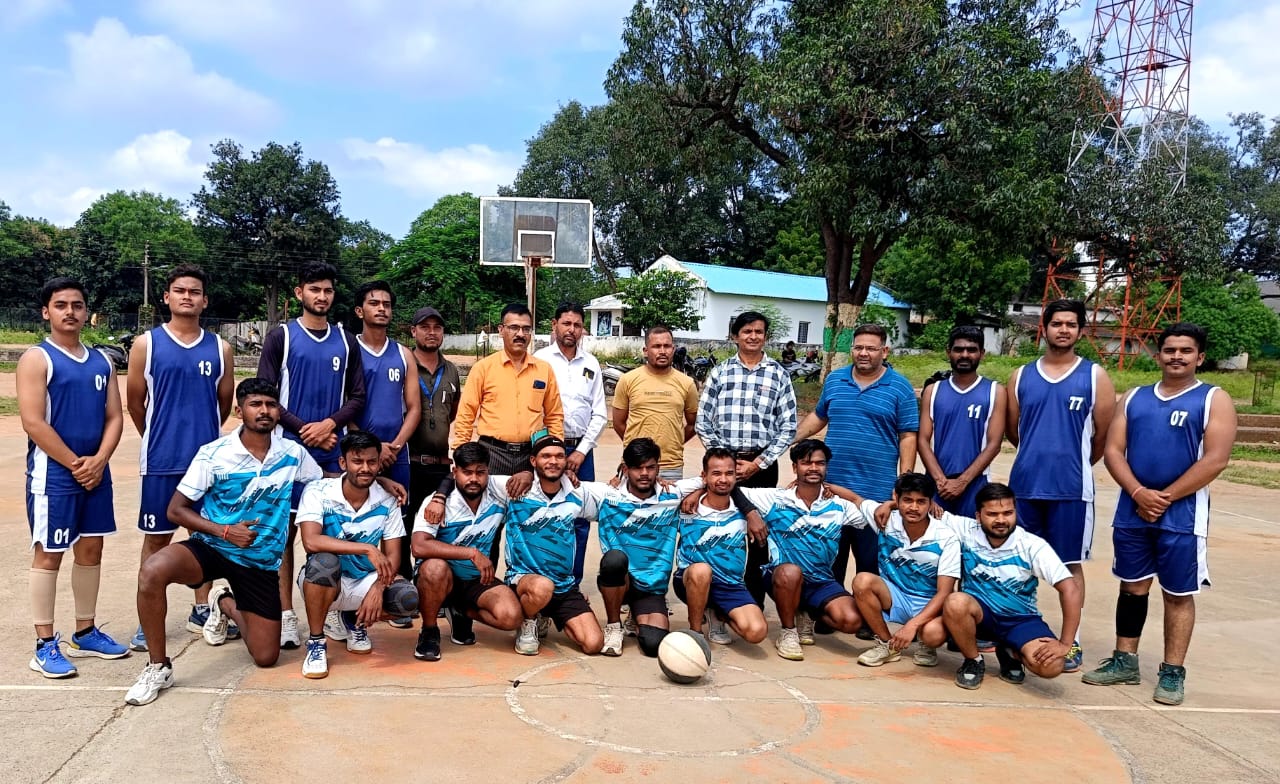 Six IPS Players Selected for Divisional Level Basketball Team